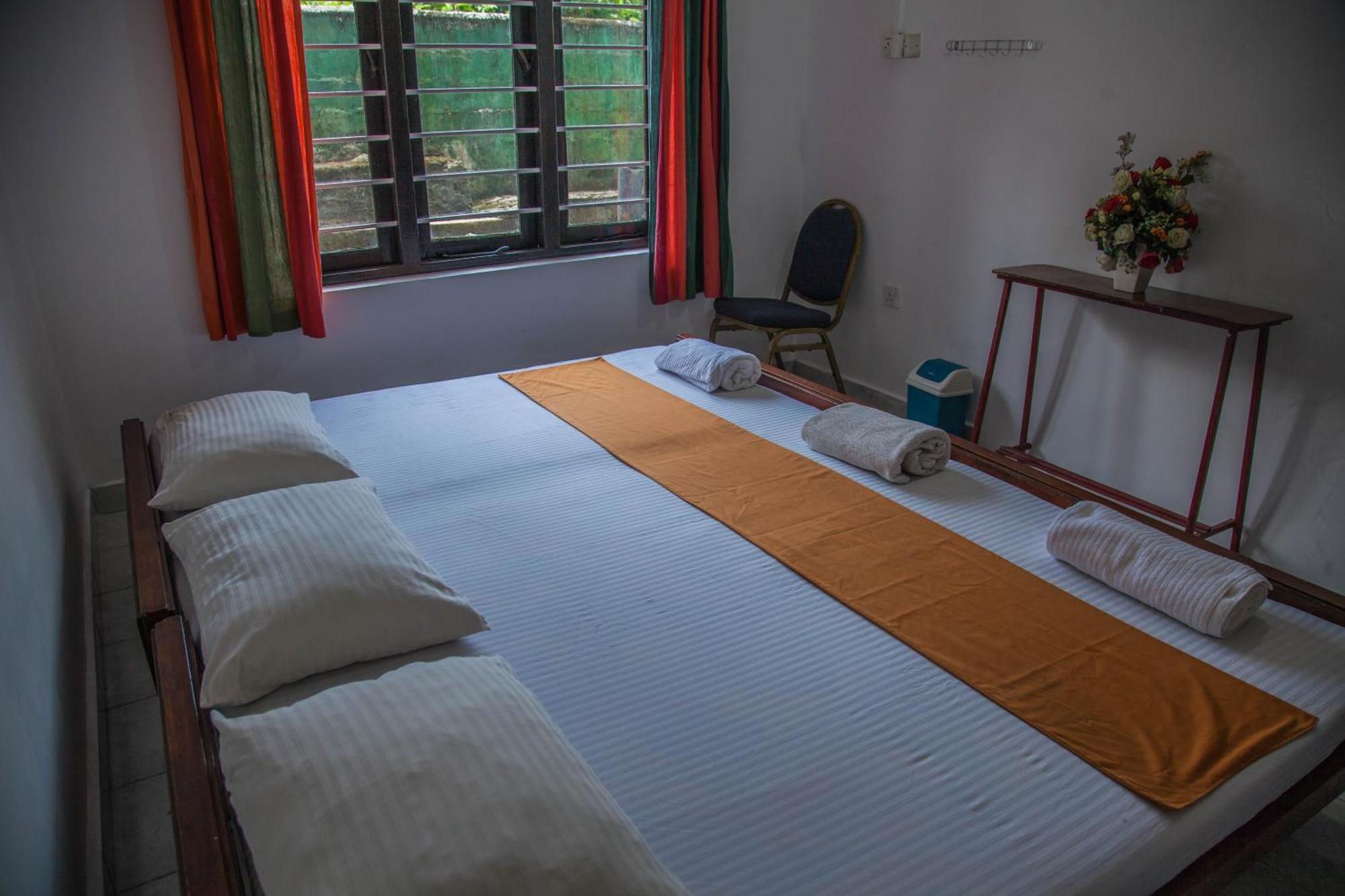 Antique Tourist Lodge Kandy Exterior foto